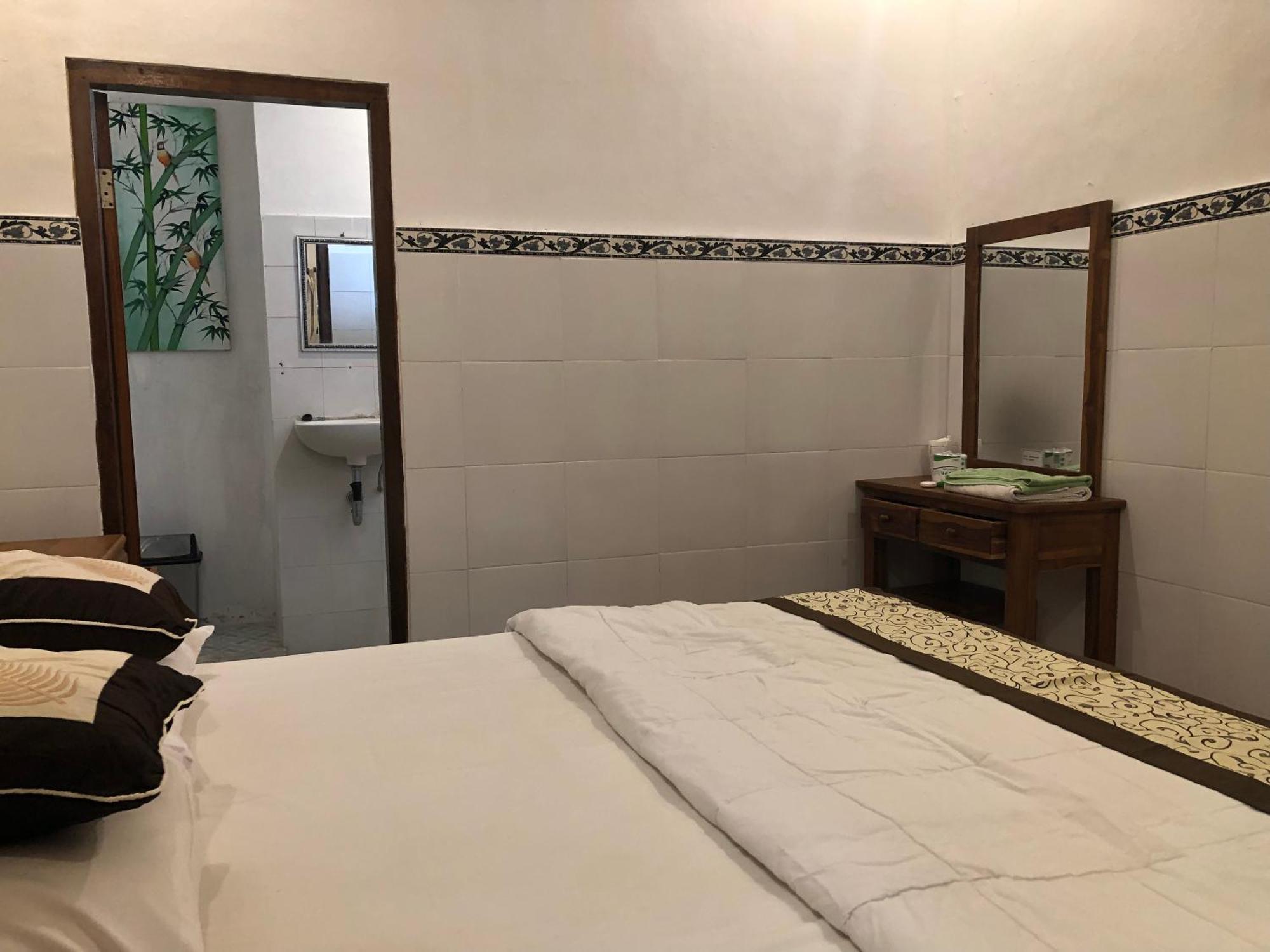 1Bd Guest House In Family Compound1, 15 Minute Walk To Yoga Barn Ubud  Ngoại thất bức ảnh